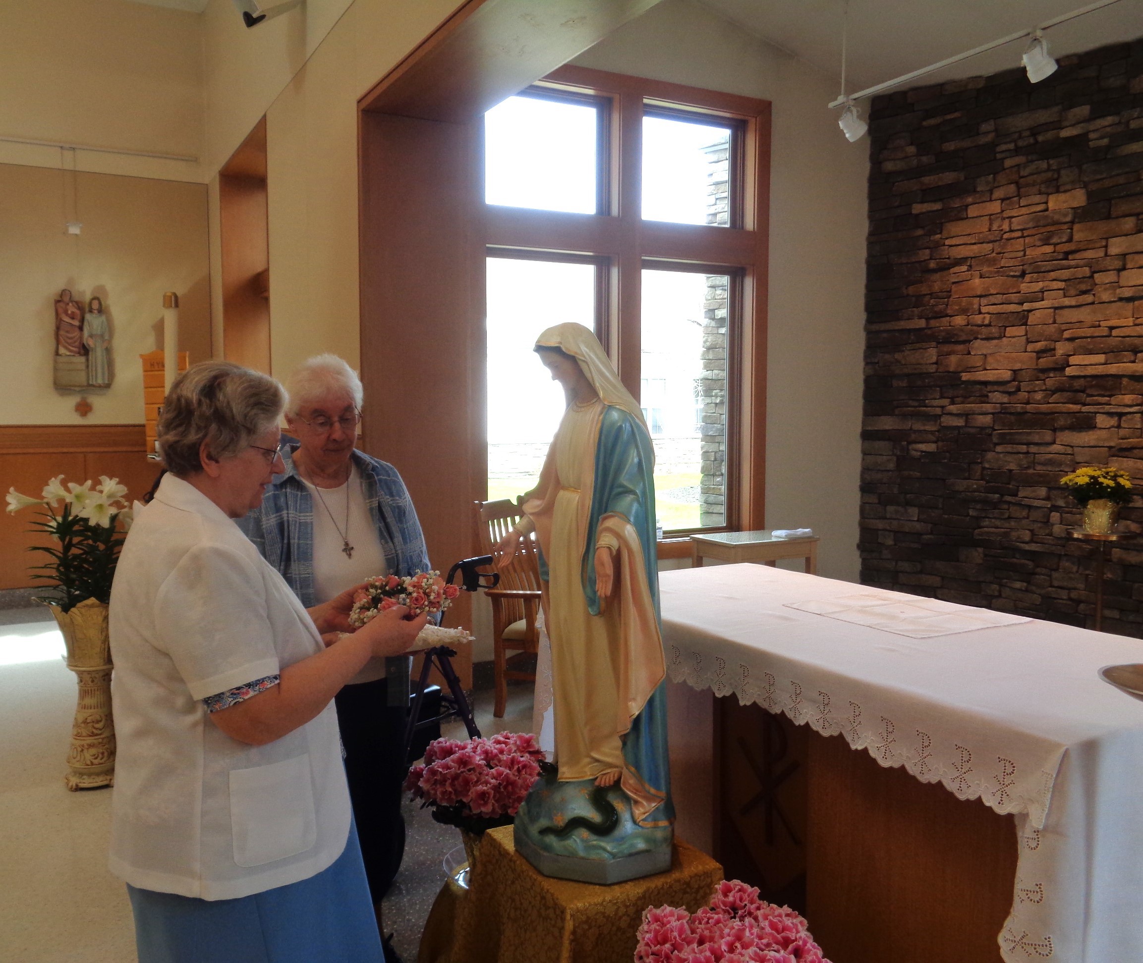 Mary Crowning Sr. Marcia Sr. Valenta